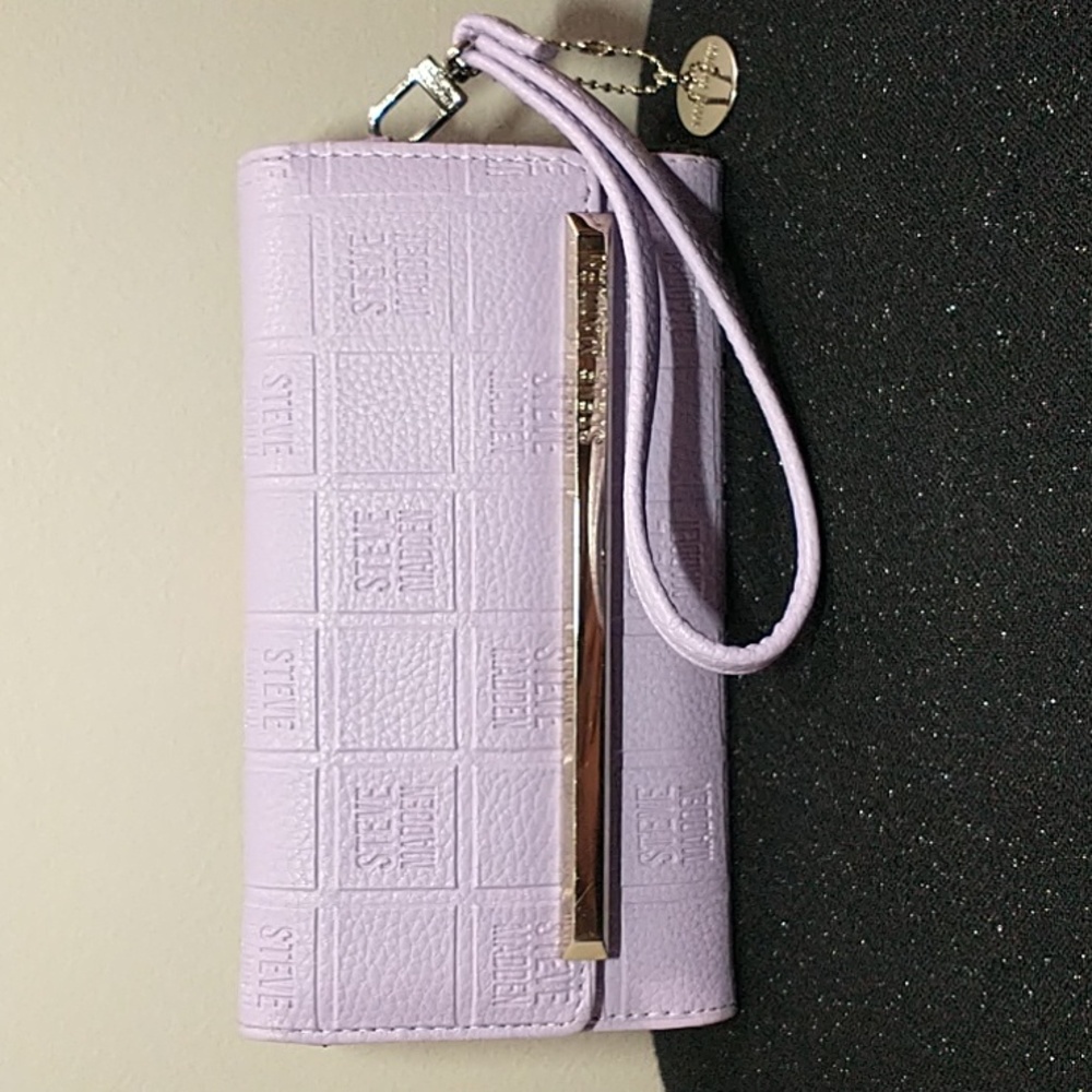 Steve Madden Trifold Wallet | Wristlet